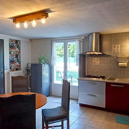 Joli Appartement Villeneuve-sur-Lot Exterior photo